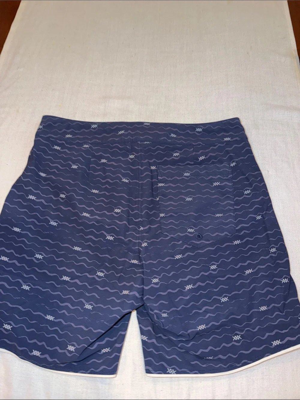 T0308100 Rhone Board Shorts SZ 30 EUC